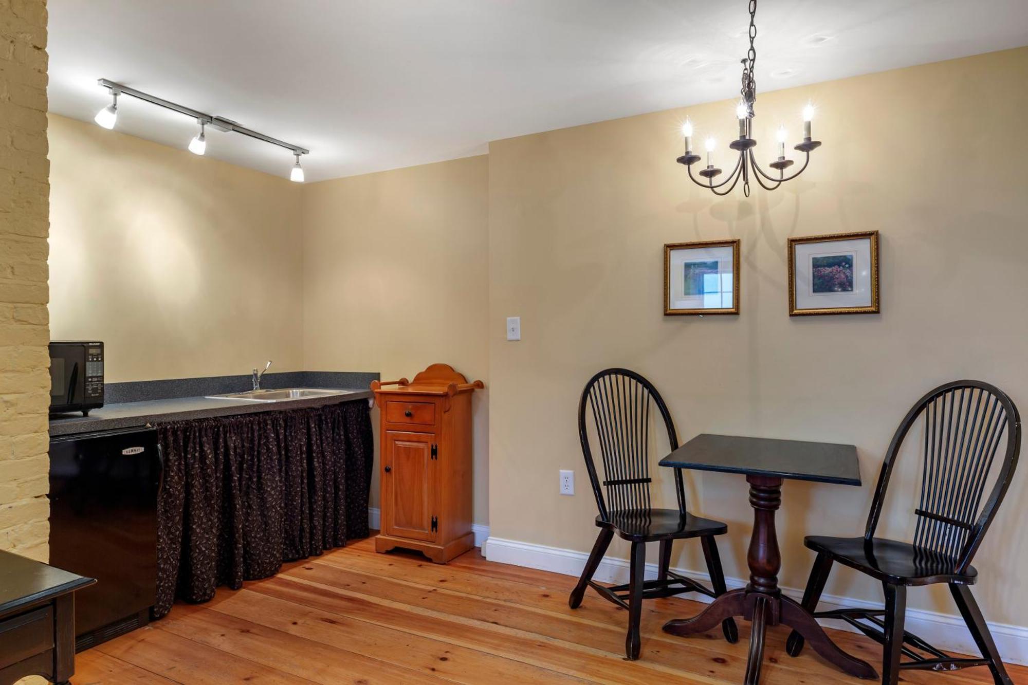 Essex Street Inn & Suites, Ascend Hotel Collection Newburyport Εξωτερικό φωτογραφία
