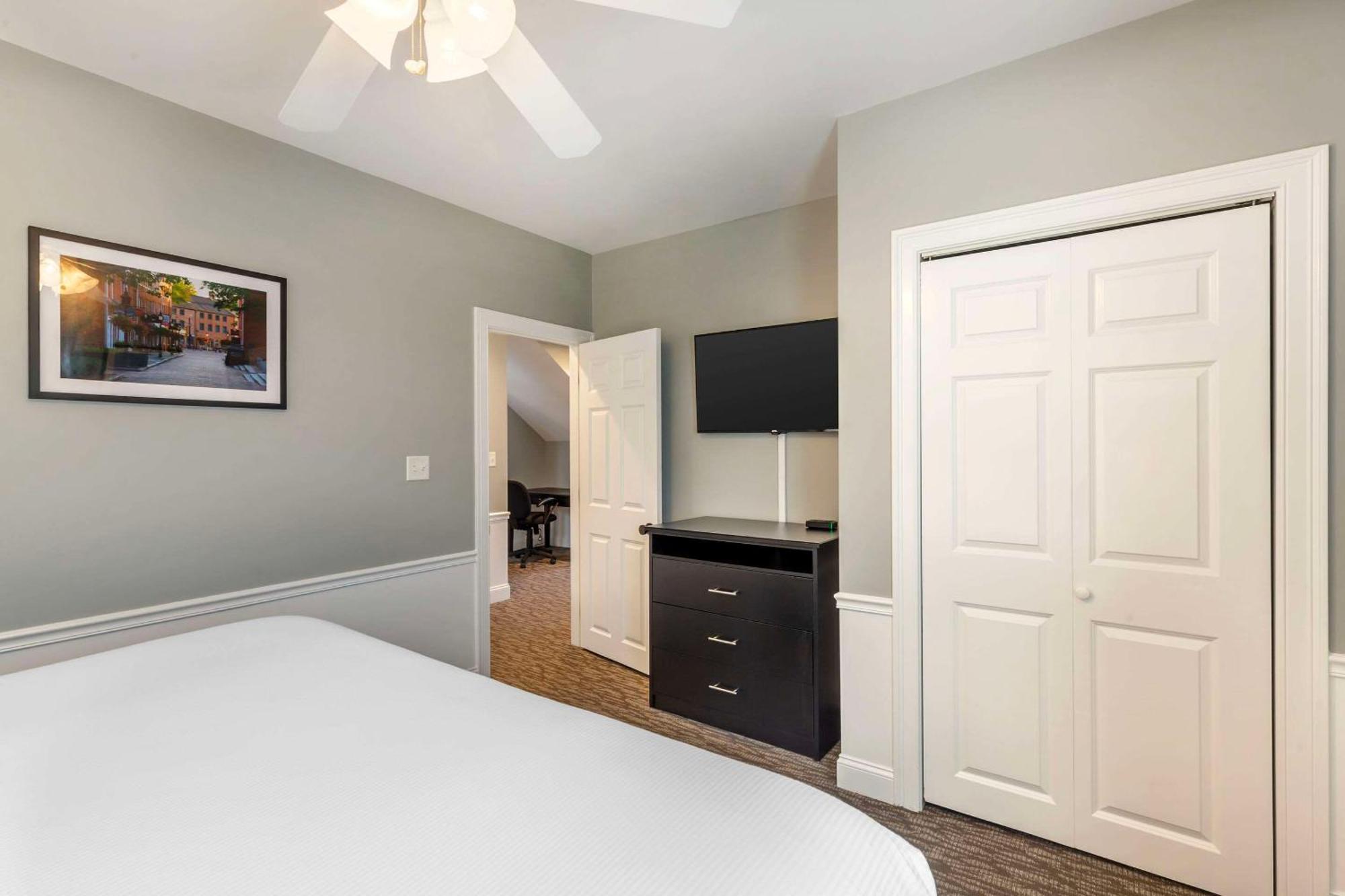 Essex Street Inn & Suites, Ascend Hotel Collection Newburyport Εξωτερικό φωτογραφία